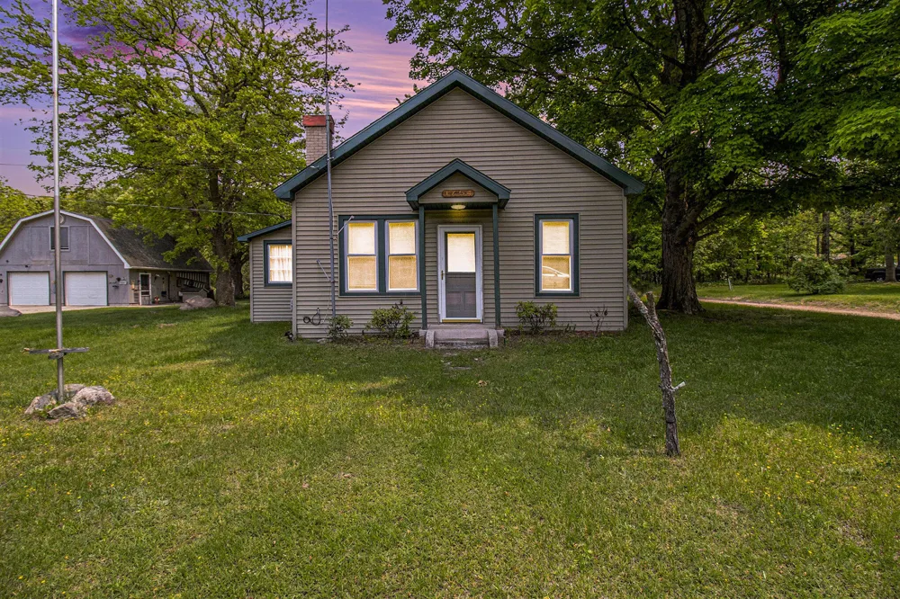 1754 Maggie Street Branch Township, MI 49410