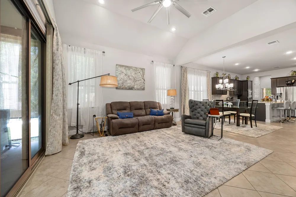 332 Ancient Oak Way San Marcos, TX 78666