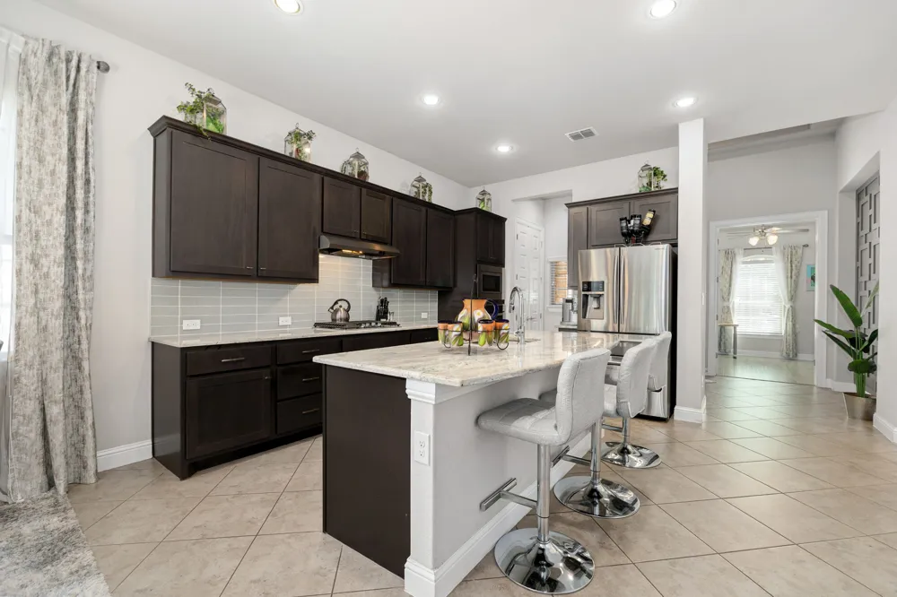 332 Ancient Oak Way San Marcos, TX 78666