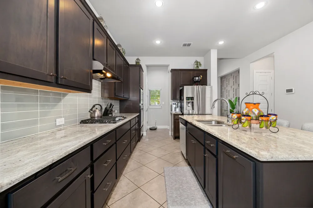 332 Ancient Oak Way San Marcos, TX 78666