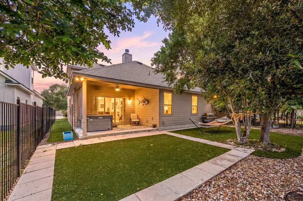 332 Ancient Oak Way San Marcos, TX 78666