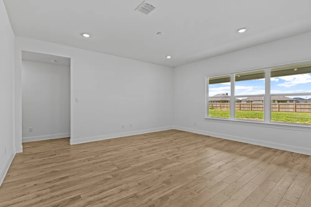 156 Great Northern Drive Cedar Creek, TX 78612