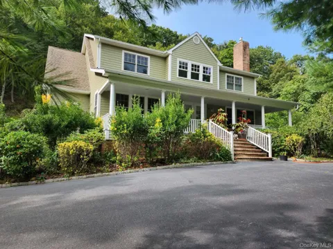 1259 Country Road