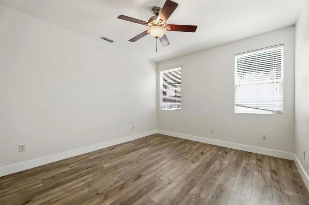 9400 Trolio Way Elk Grove, CA 95624