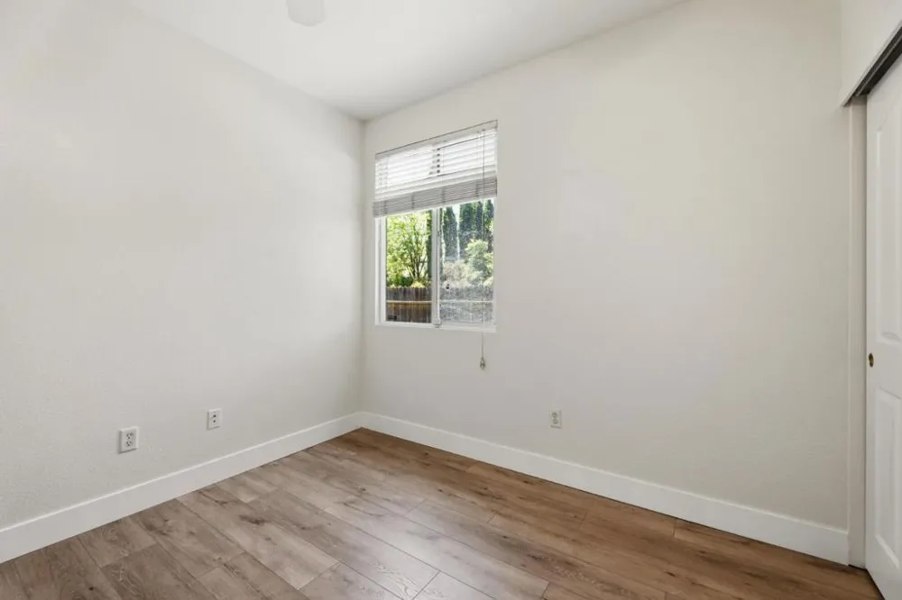 9400 Trolio Way Elk Grove, CA 95624