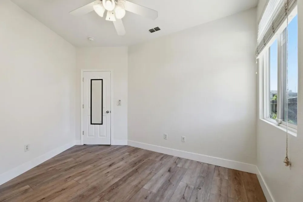 9400 Trolio Way Elk Grove, CA 95624