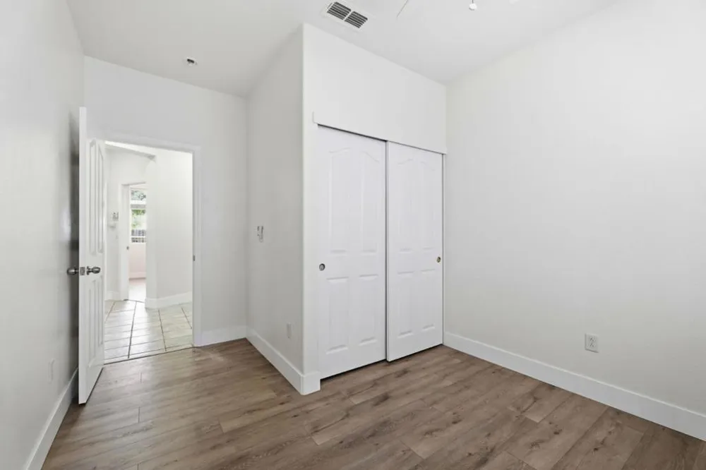 9400 Trolio Way Elk Grove, CA 95624