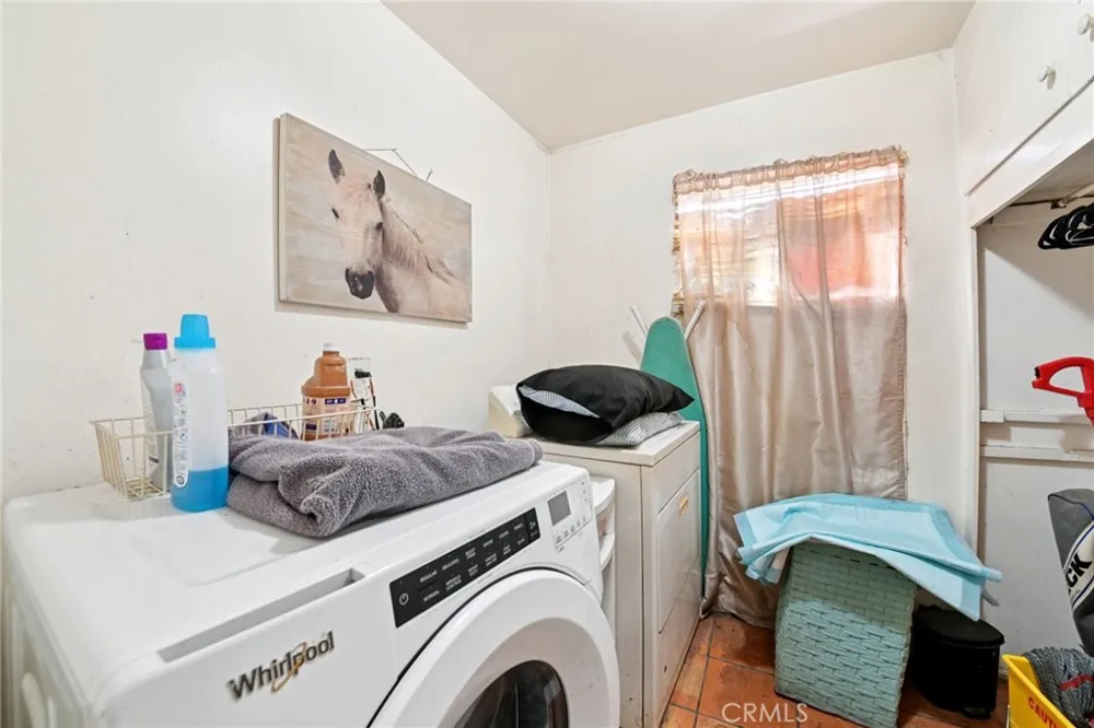13944 Brightwell Ave Paramount, CA 90723