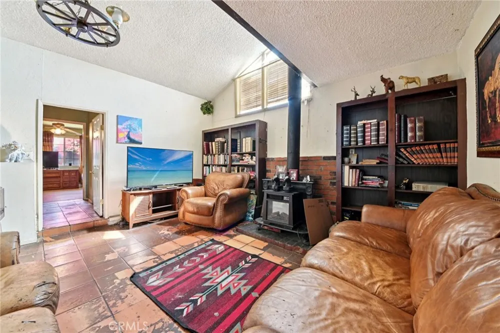13944 Brightwell Ave Paramount, CA 90723