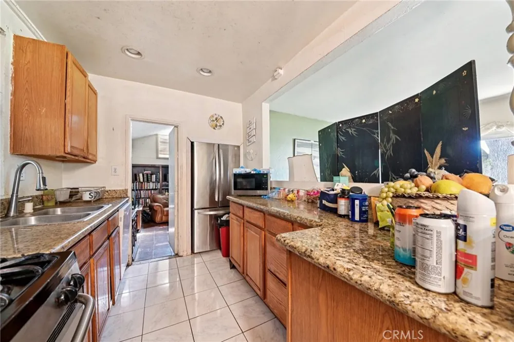 13944 Brightwell Ave Paramount, CA 90723