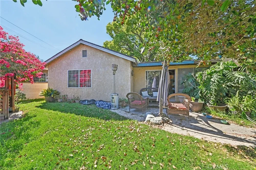 13944 Brightwell Ave Paramount, CA 90723