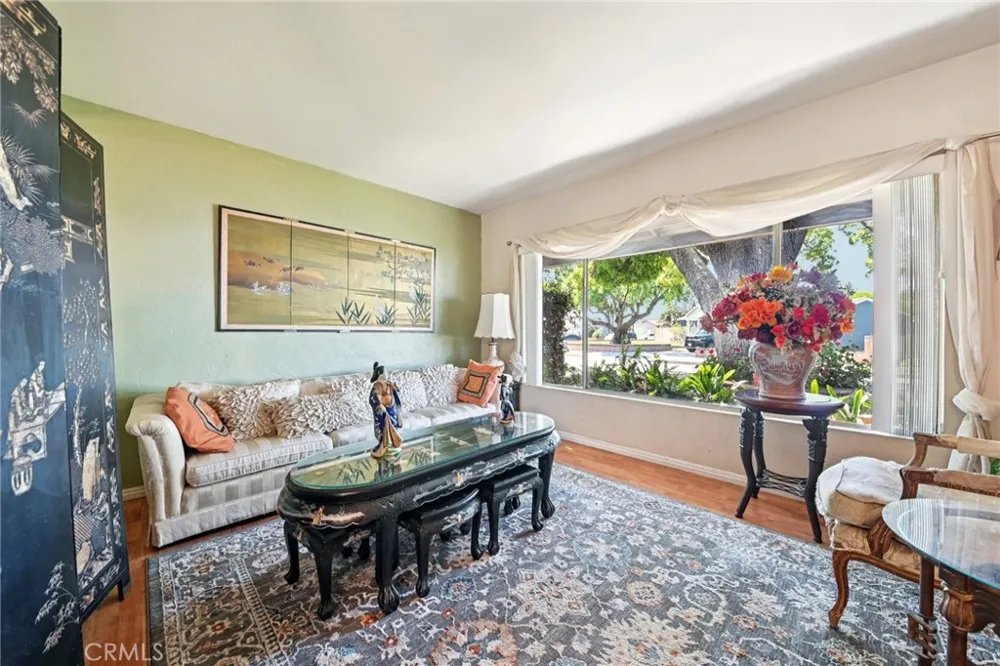 13944 Brightwell Ave Paramount, CA 90723