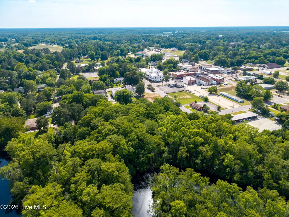 206 S King Street Windsor, NC 27983