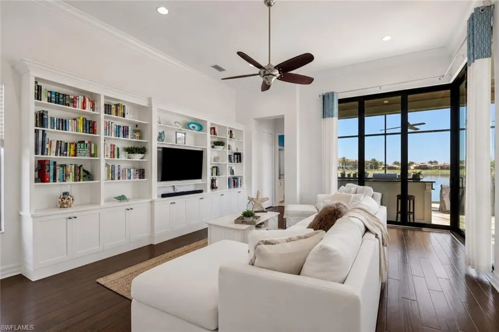 3323 Atlantic Circle Naples, FL 34119