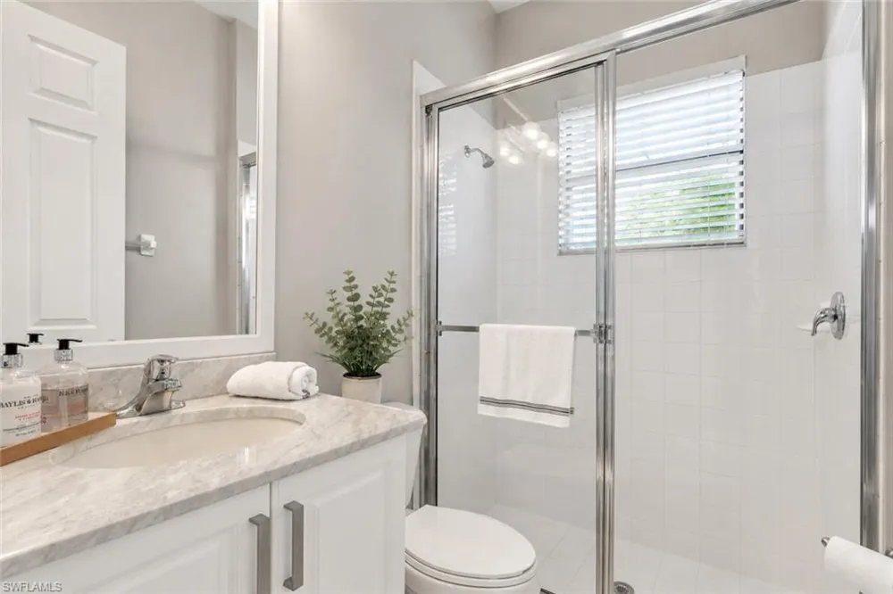 3323 Atlantic Circle Naples, FL 34119
