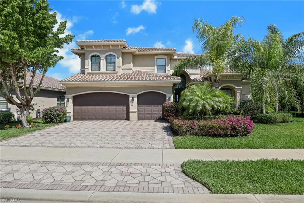 3323 Atlantic Circle Naples, FL 34119