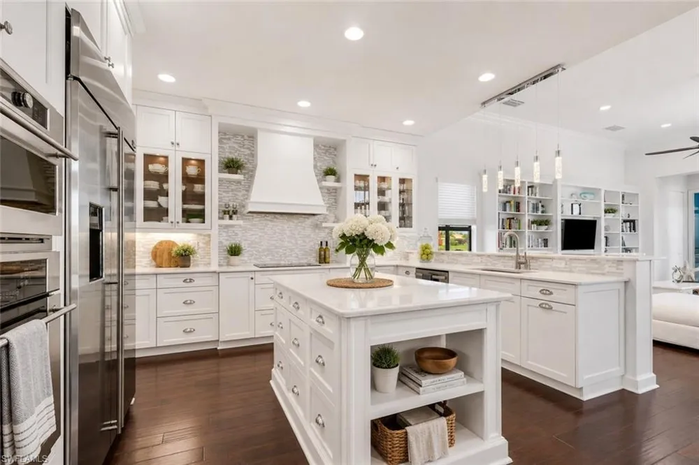 3323 Atlantic Circle Naples, FL 34119