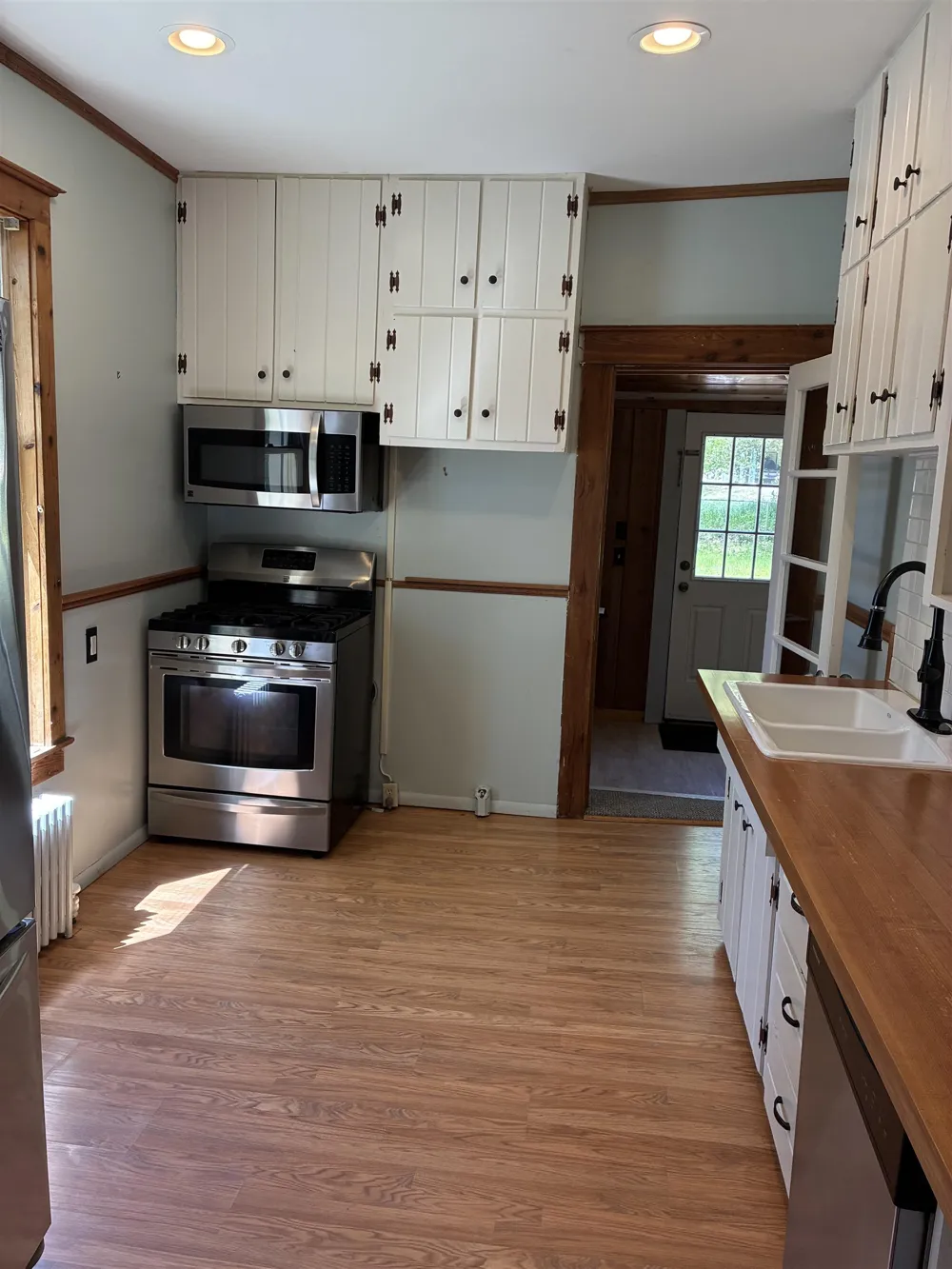 407 Bridge Forest Home Township, MI 49615