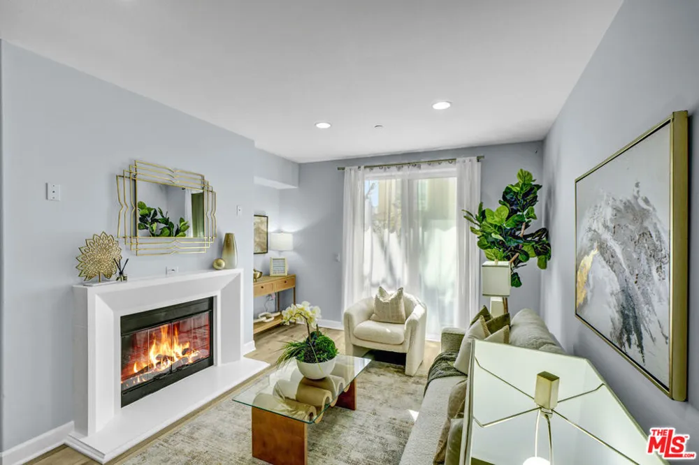 14412 Killion Street #205 Sherman Oaks, CA 91401