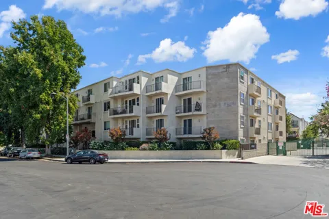 14412 Killion Street #205