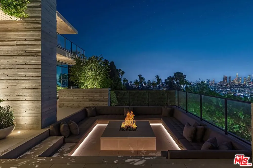 7661 Curson Terrace Los Angeles, CA 90046