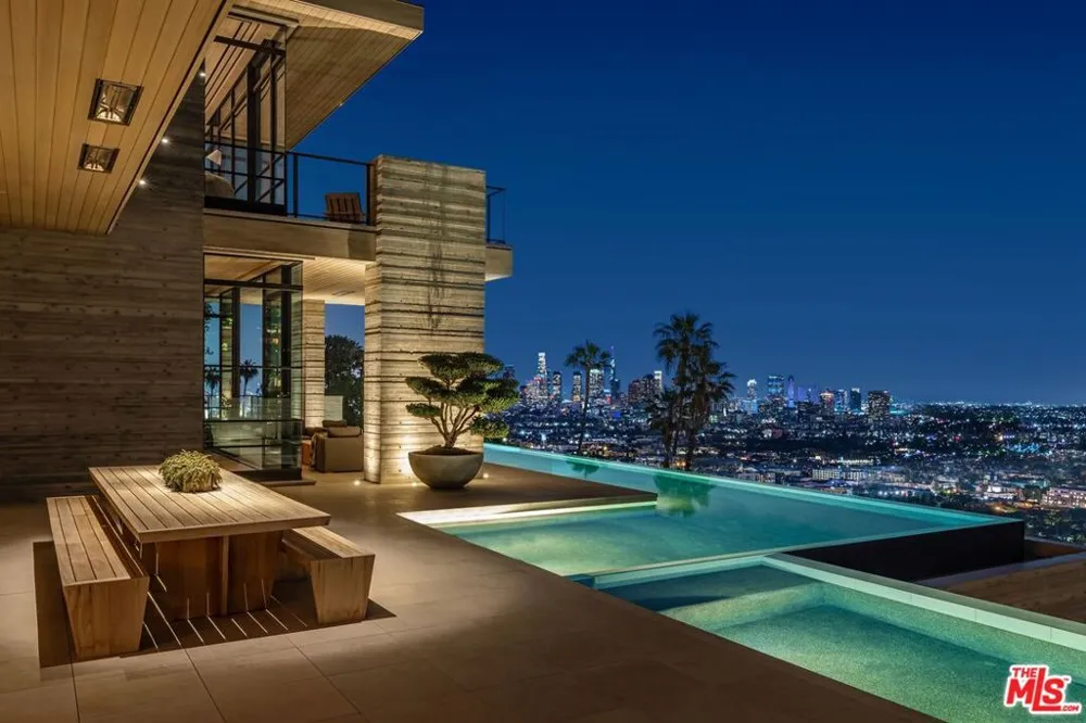 7661 Curson Terrace Los Angeles, CA 90046
