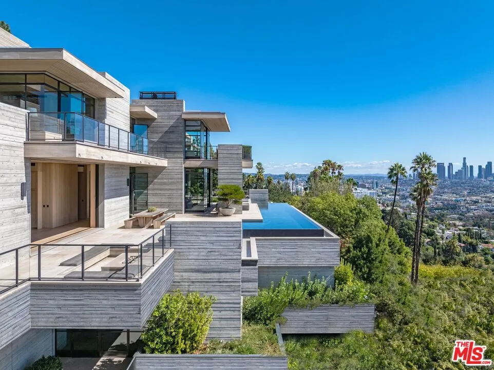 7661 Curson Terrace Los Angeles, CA 90046