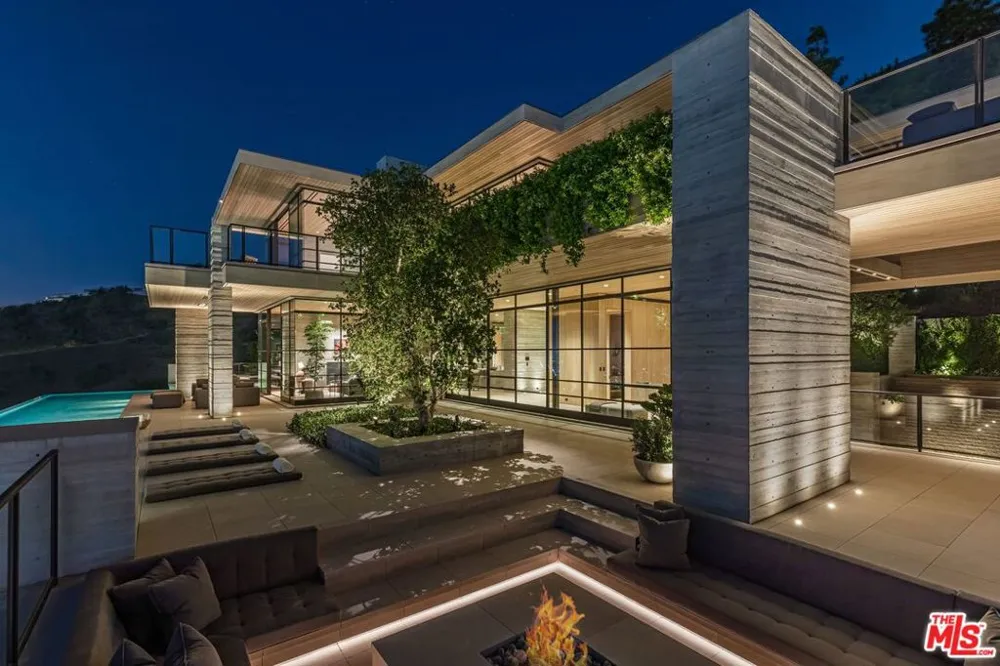 7661 Curson Terrace Los Angeles, CA 90046