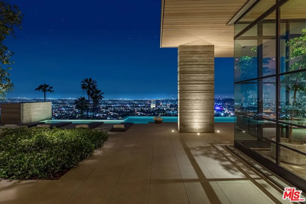 7661 Curson Terrace Los Angeles, CA 90046