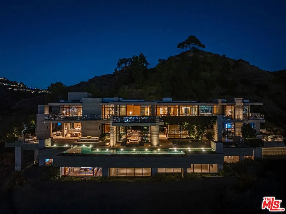 7661 Curson Terrace Los Angeles, CA 90046