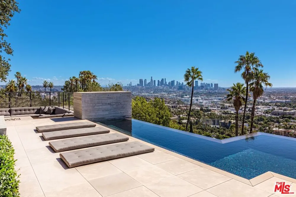 7661 Curson Terrace Los Angeles, CA 90046
