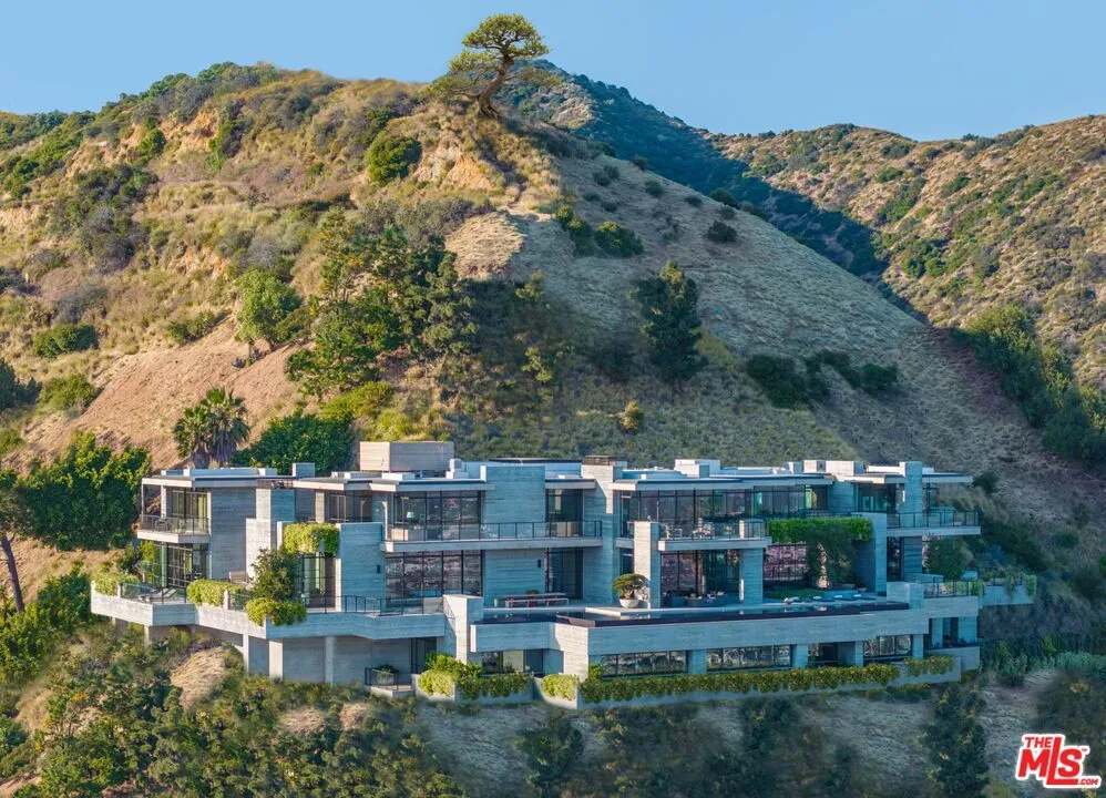 7661 Curson Terrace Los Angeles, CA 90046