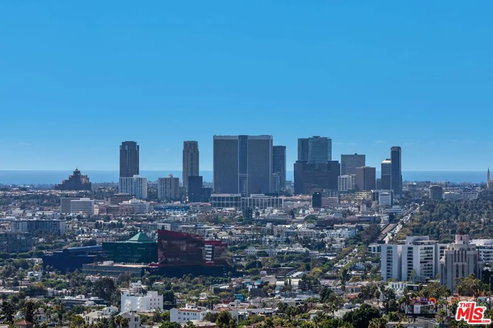 7661 Curson Terrace Los Angeles, CA 90046