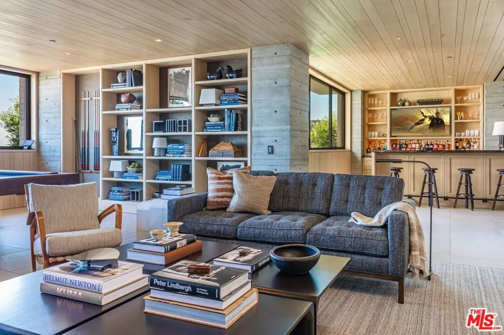 7661 Curson Terrace Los Angeles, CA 90046