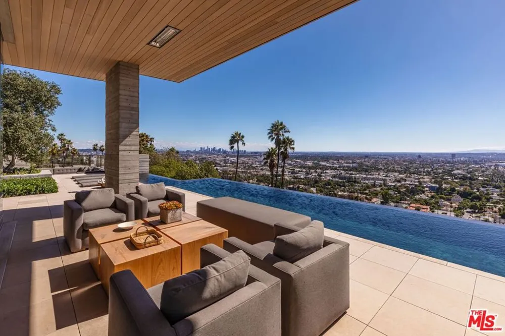 7661 Curson Terrace Los Angeles, CA 90046