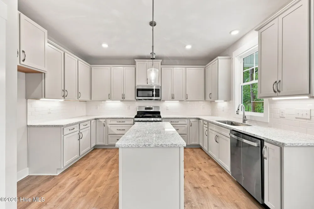 2428 Starling Lane New Bern, NC 28562