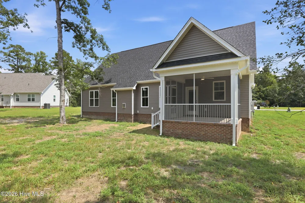 2428 Starling Lane New Bern, NC 28562