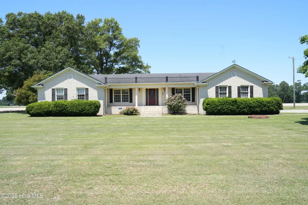 4556 Garland Highway Clinton, NC 28328