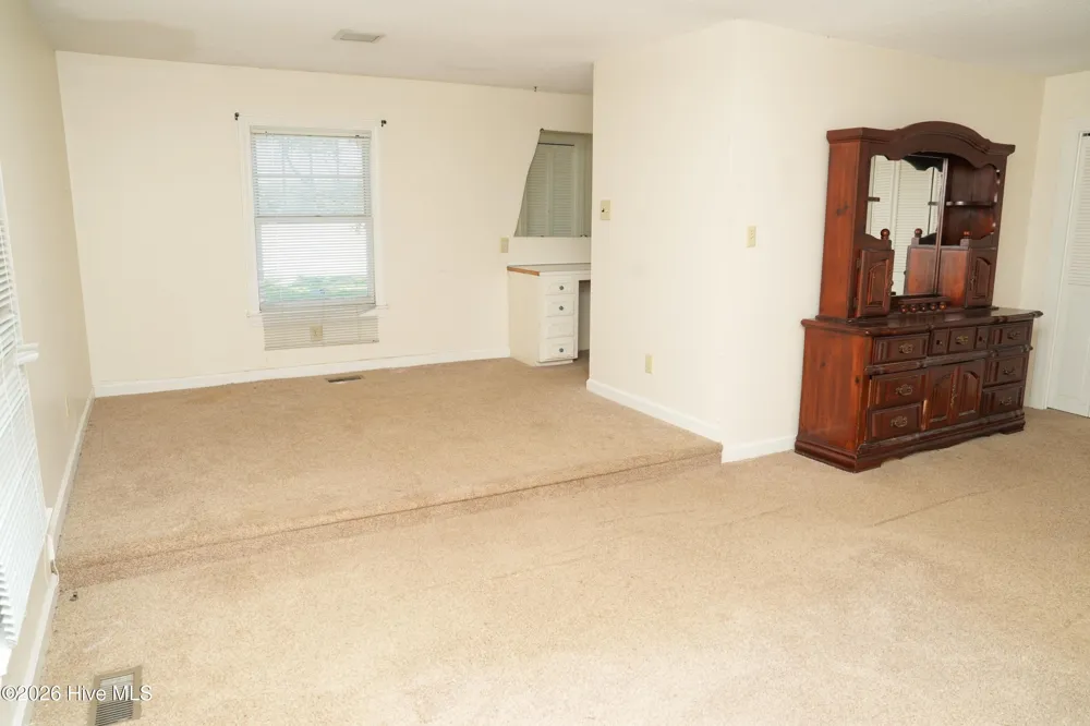 4556 Garland Highway Clinton, NC 28328
