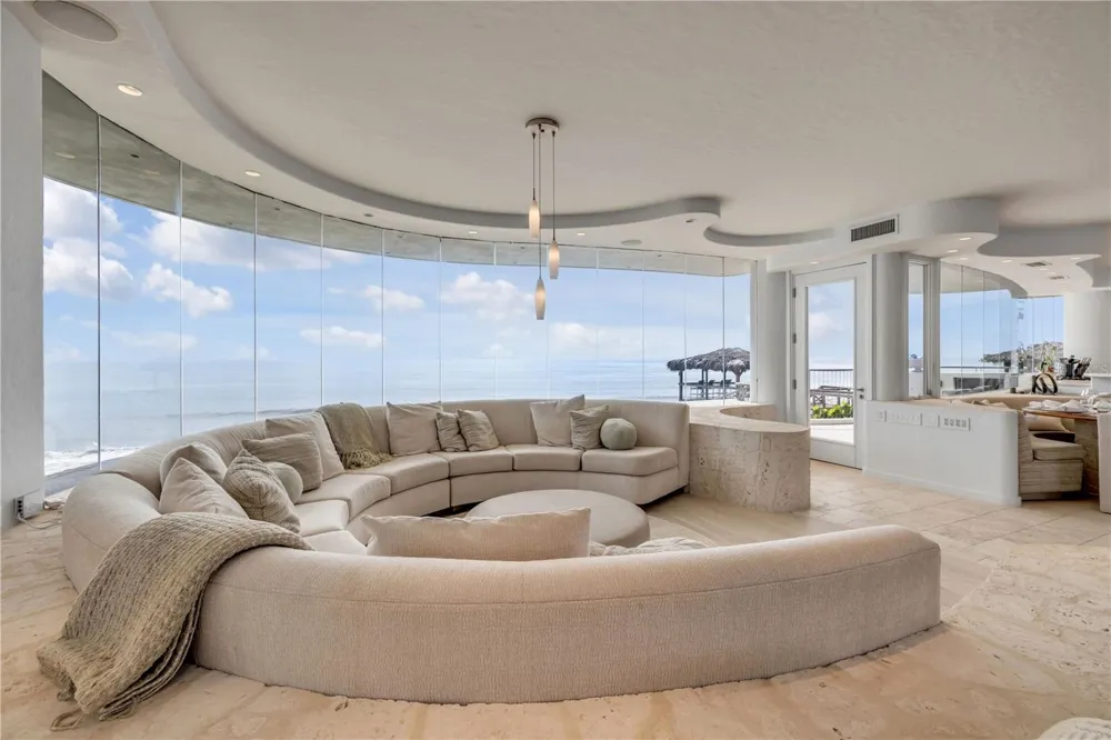6965 S ATLANTIC AVENUE New Smyrna Beach, FL 32169