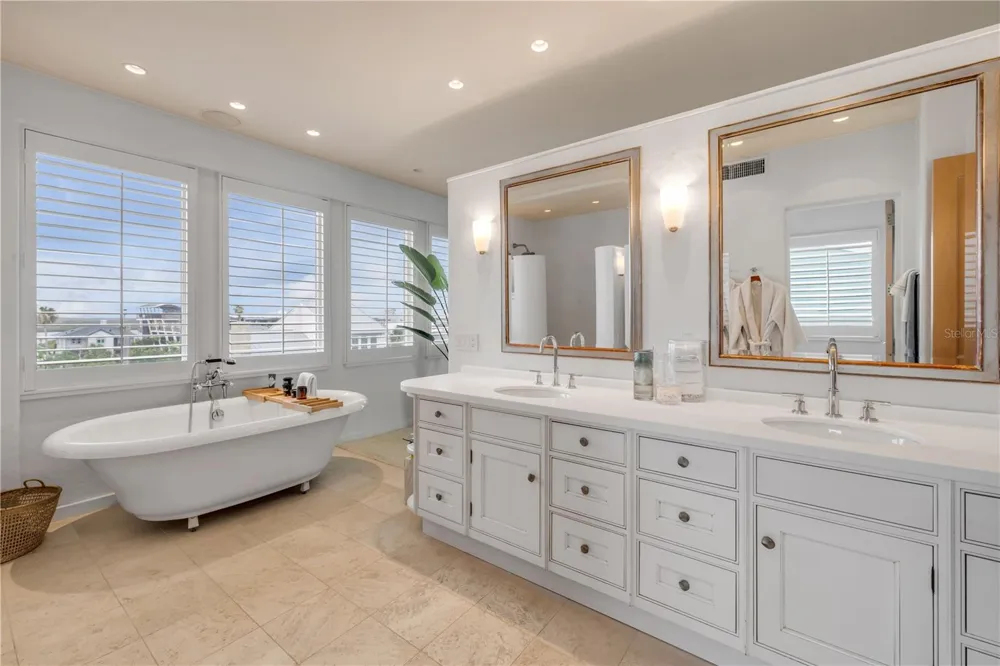 6965 S ATLANTIC AVENUE New Smyrna Beach, FL 32169