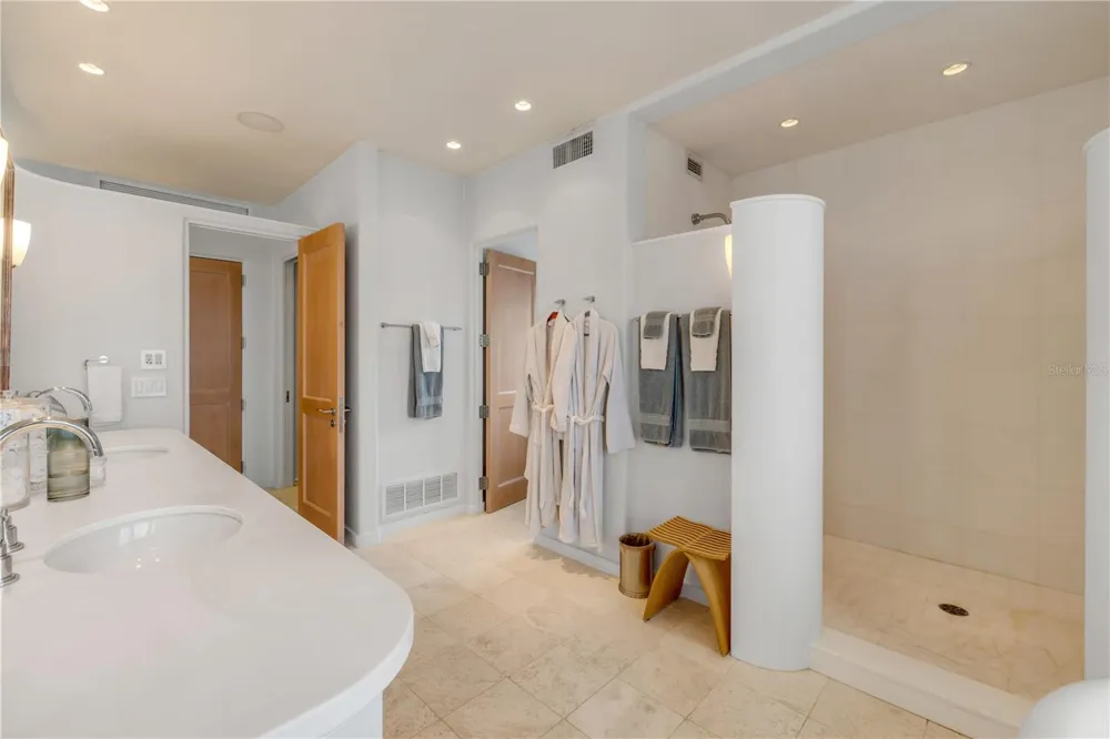 6965 S ATLANTIC AVENUE New Smyrna Beach, FL 32169
