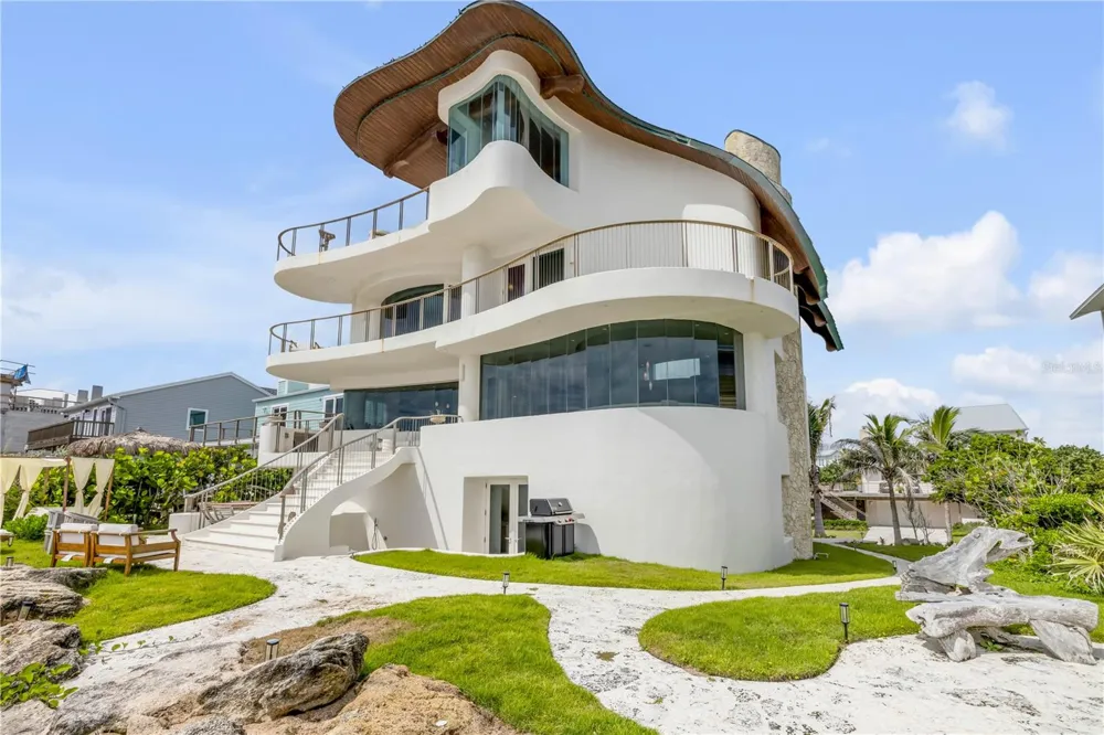 6965 S ATLANTIC AVENUE New Smyrna Beach, FL 32169