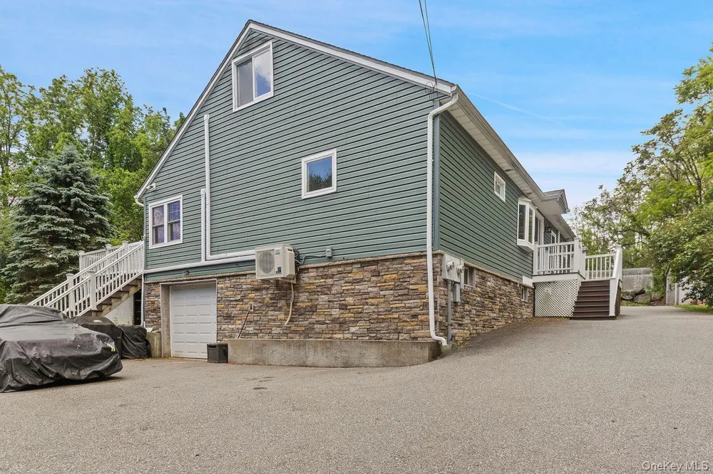5 Adair Road Cortlandt Manor, NY 10567