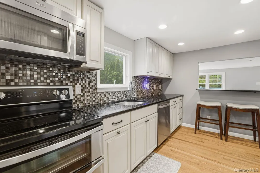 5 Adair Road Cortlandt Manor, NY 10567