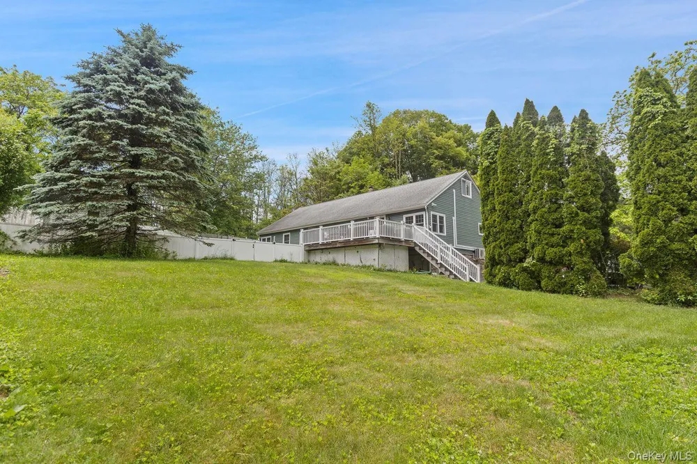 5 Adair Road Cortlandt Manor, NY 10567