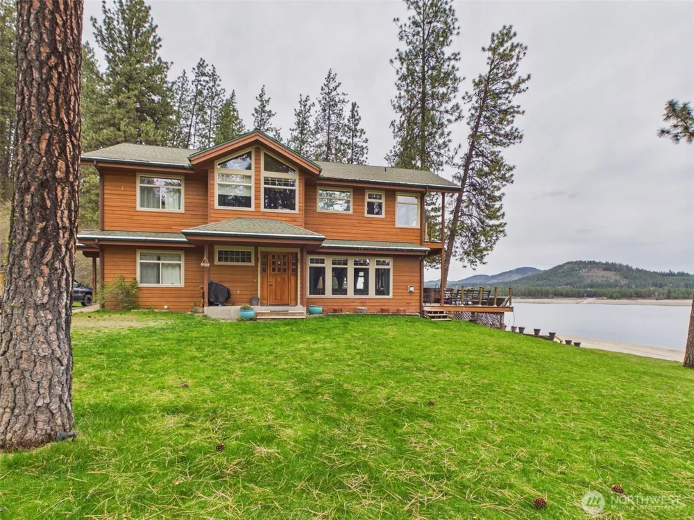 6 Sherman Homes Spur Road Inchelium, WA 99141