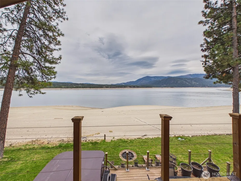 6 Sherman Homes Spur Road Inchelium, WA 99141