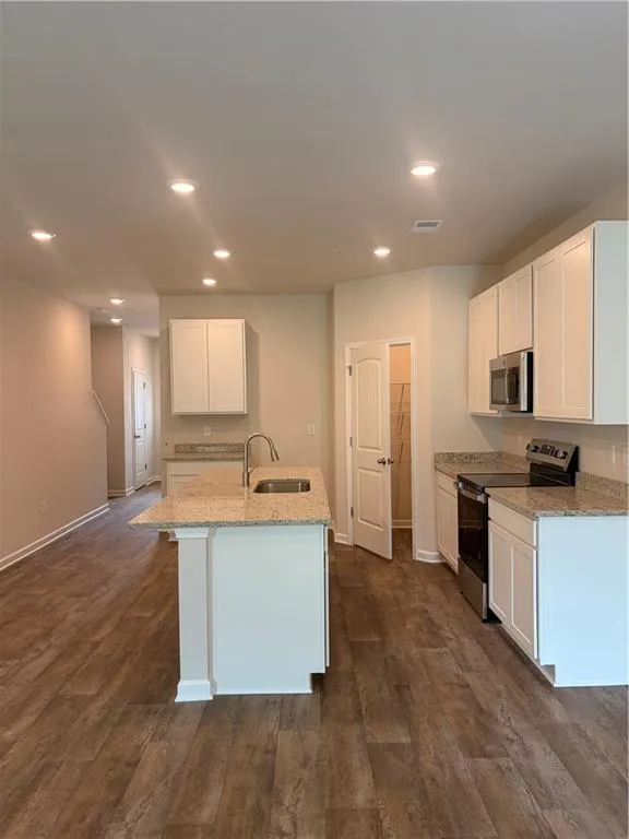 8337 Columbia Court Palmetto, GA 30268
