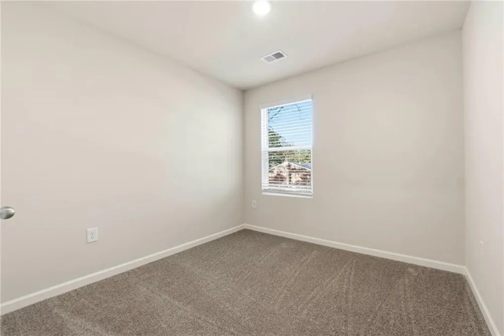8337 Columbia Court Palmetto, GA 30268